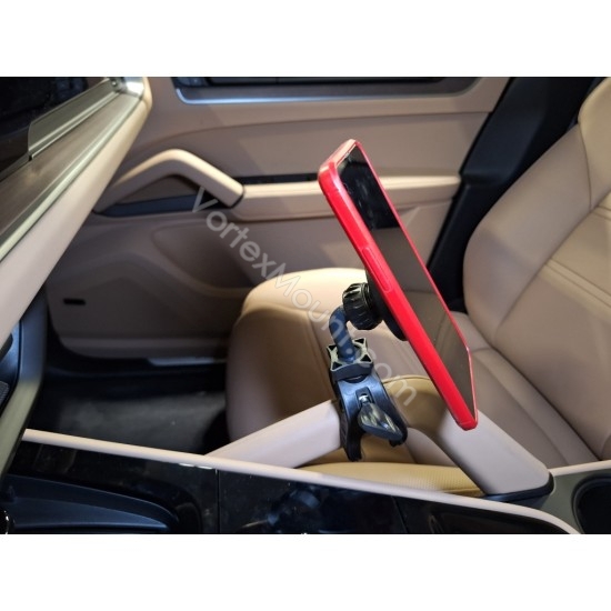 Porsche Cayenne phone mount