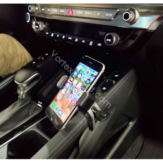 Kia Telluride Phone mount: dashboard phone holders